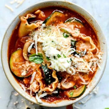 Vegetarian Crockpot Lasagna Soup | foodiecrush.com #soup #lasagna #crockpot #easy #vegetarian #healthy